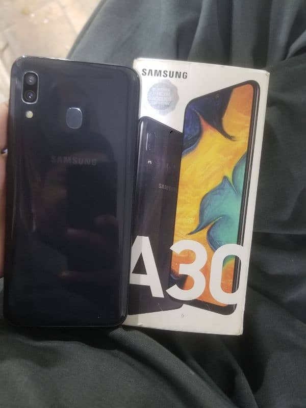 Samsung A30 4/64 5