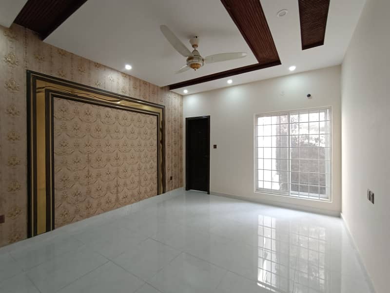 7.5 Marla Very Beautiful Luxury Brand New Spanish House For SALE In Johar Town Near Beautiful Family Park Super Hot Location Walking Distance to Emporium Mall 32