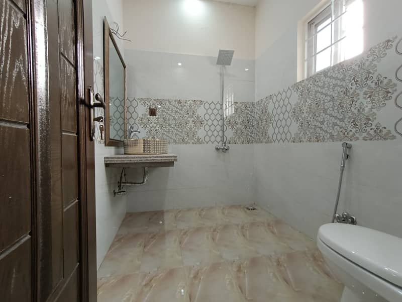 7.5 Marla Very Beautiful Luxury Brand New Spanish House For SALE In Johar Town Near Beautiful Family Park Super Hot Location Walking Distance to Emporium Mall 34