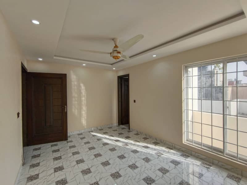 7.5 Marla Very Beautiful Luxury Brand New Spanish House For SALE In Johar Town Near Beautiful Family Park Super Hot Location Walking Distance to Emporium Mall 49