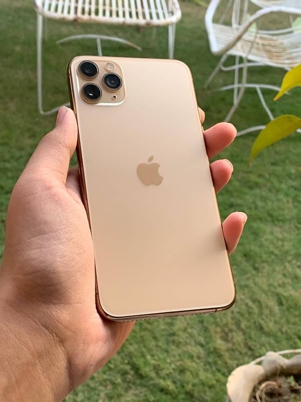 iPhone 11 Pro Max 64GB 88BH 0