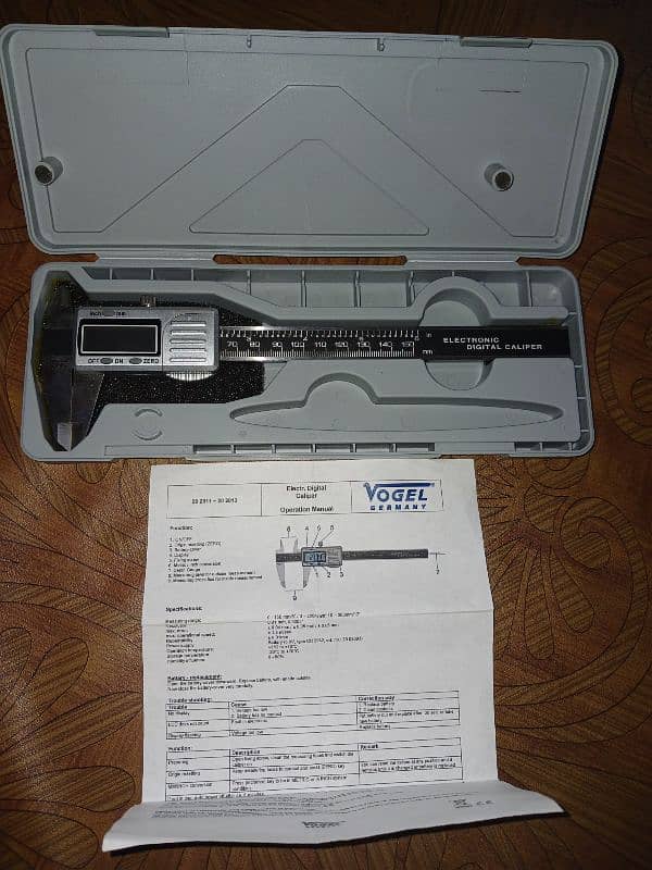 Digital Electronic Vernier Caliper 1