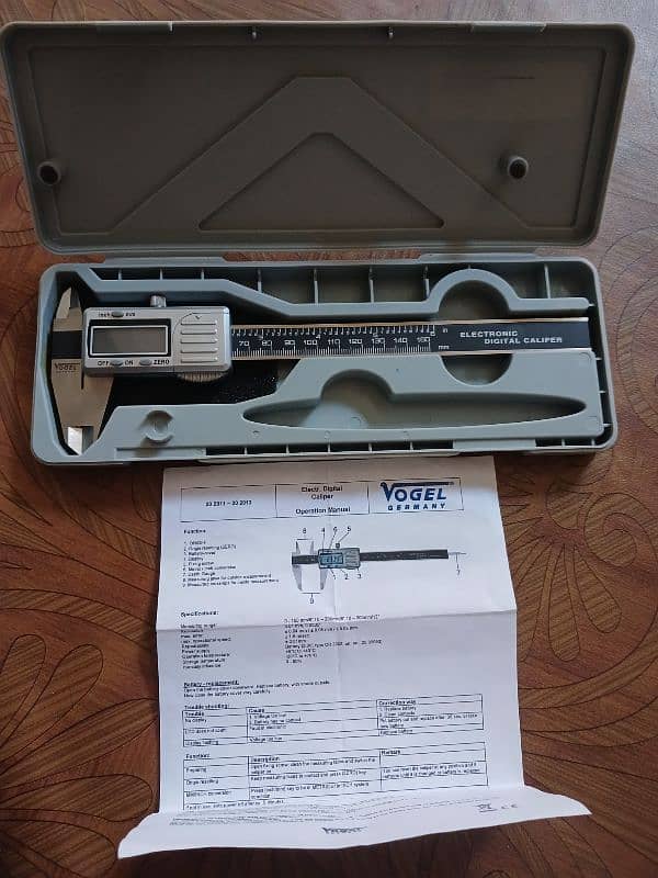 Digital Electronic Vernier Caliper 2