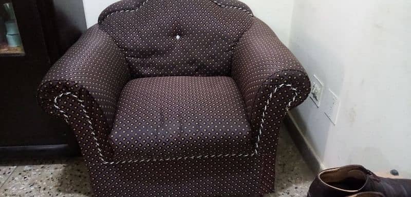 7 seater sofa set for sale urgently 3