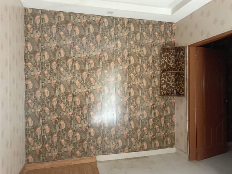 450 Square Feet Flat For Rent In Johar Town 2