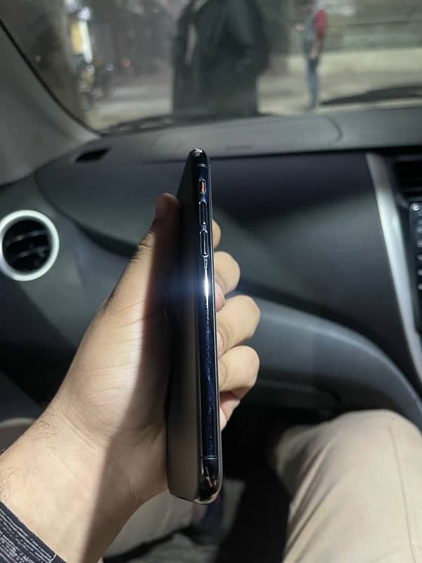 iphone 11 pro pta approved 256gb 91% health 03164204910 5