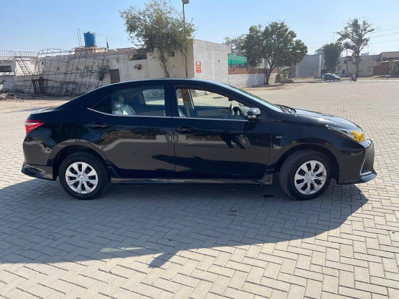 Toyota Corolla XLI 2017 11