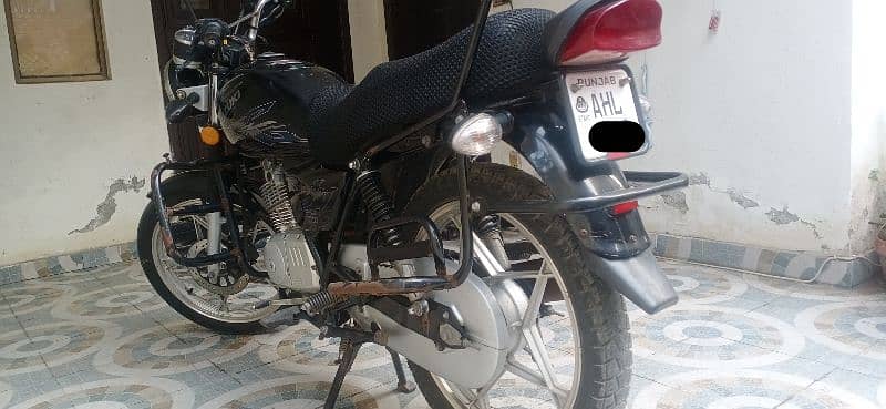 Suzuki GS 150 SE for sale 2