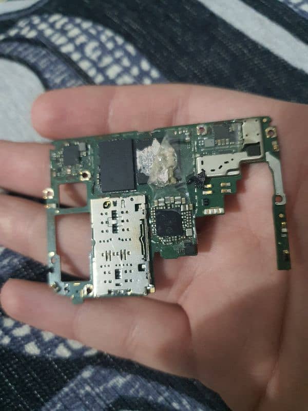 Huawei Y9s board 0