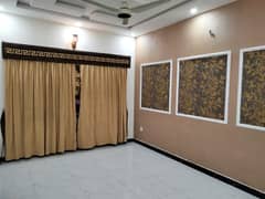 1 Kanal Upper Portion House Available For Rent