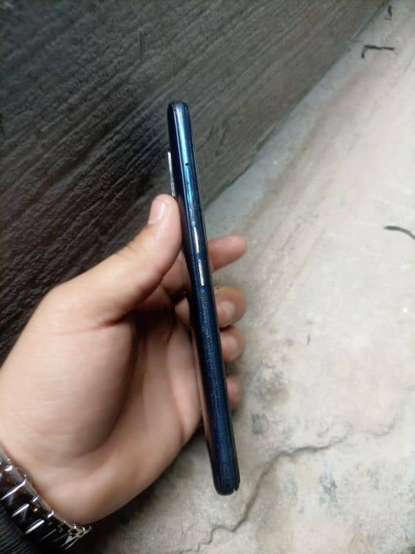 Oppo A9 2020 /4/128 GB 0