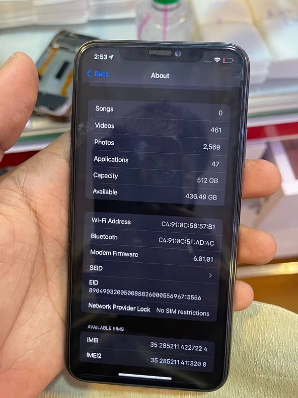 iphone 11 pro max 512GB factory unlock 10/9.5 condition 6