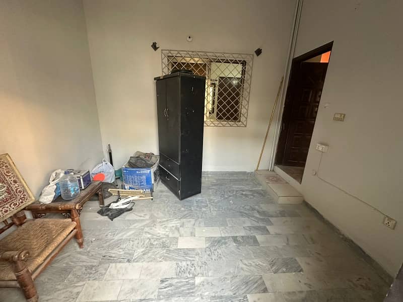 140 SQUARE YARDS GROUND PLUS INDEPENDENT HOUSE FOR RENT IN JAUHAR BLOCK 15 4