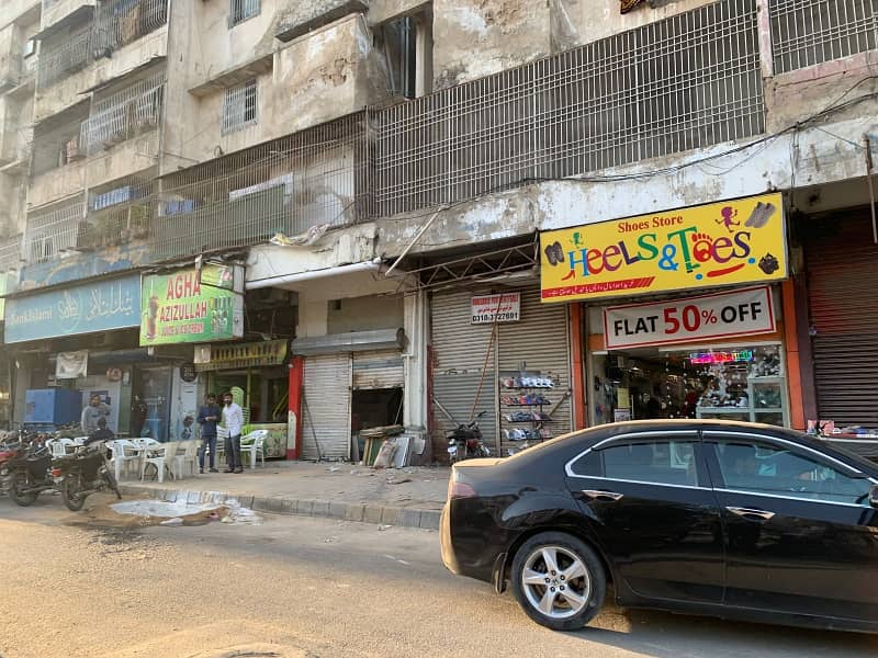 COMMERCIAL SHOWROOM FOR RENT IN MAIN PERFUME CHOWK GULISTAN-E-JAUAHR KARACHI 9