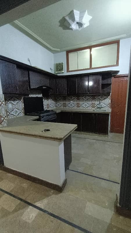 3 bed DD Portion Available For Rent in Gulistan e jauhar 3