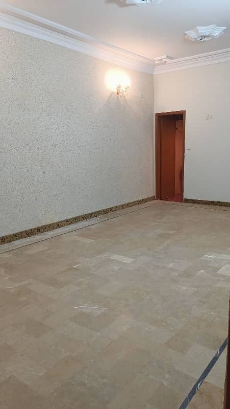 3 bed DD Portion Available For Rent in Gulistan e jauhar 12