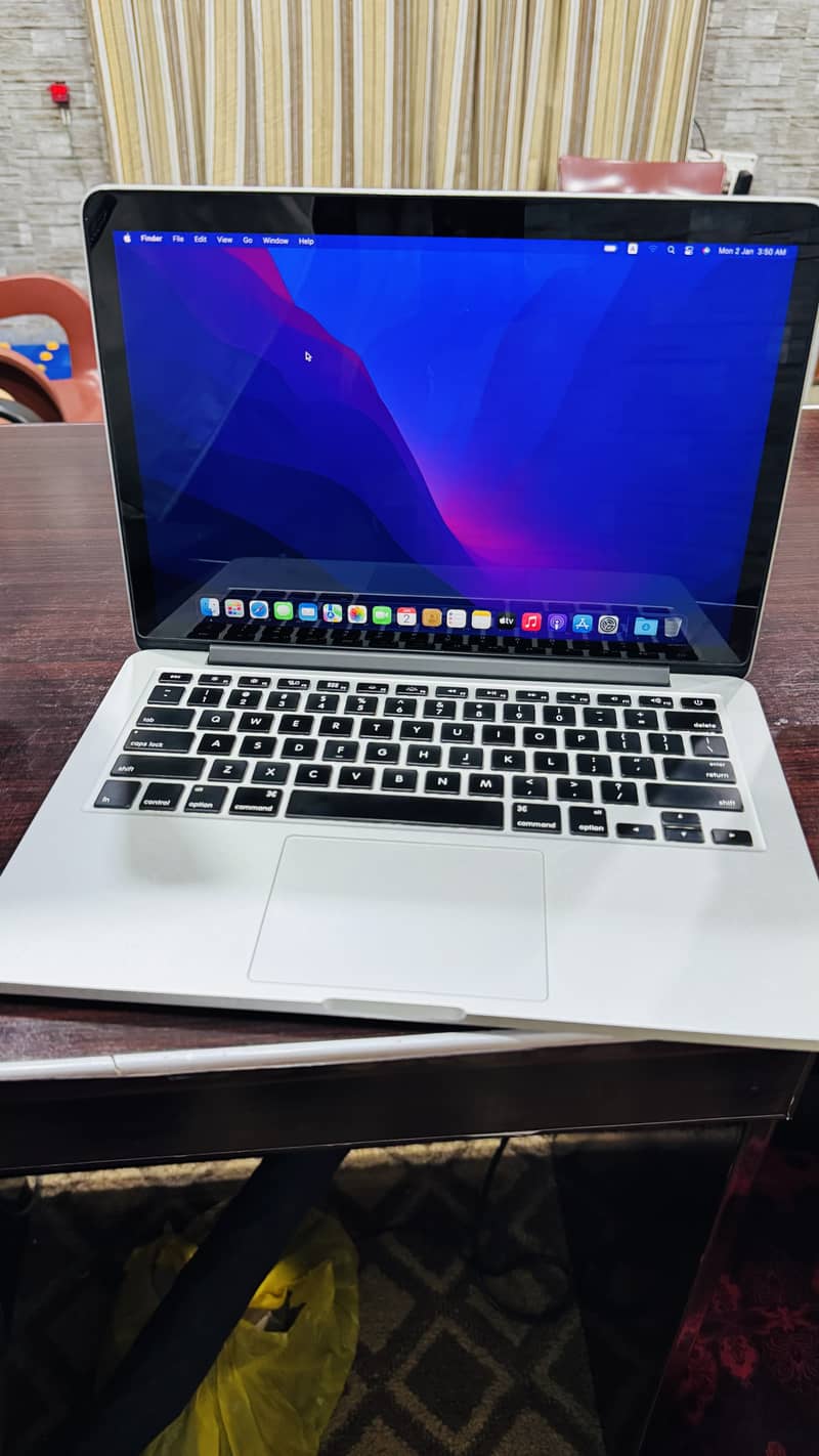 Macbook pro 2016 Dual-Core Intel Core i5 5