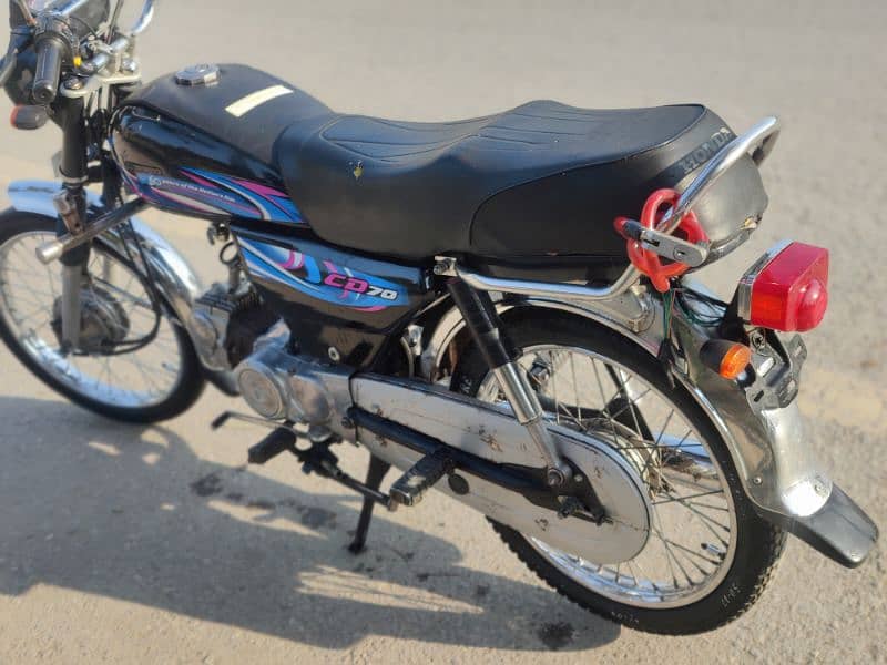 Honda CD 70 2013 japanese 60+ fuel average 2