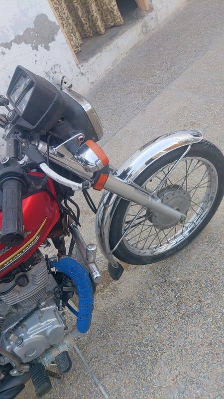 HONDA 125 SELF START 1