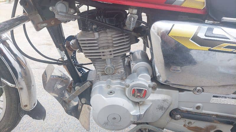 HONDA 125 SELF START 5