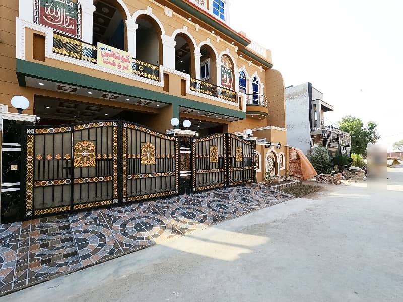 5 Marla Brand New Dubble storey House available for sale mzzyle Chowk college Road Lahore 3