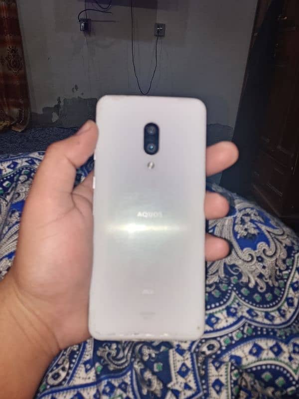 Sharp Aquos Zero 2 Non PTA 1