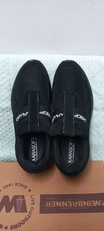 men black shoes joggers causal 1