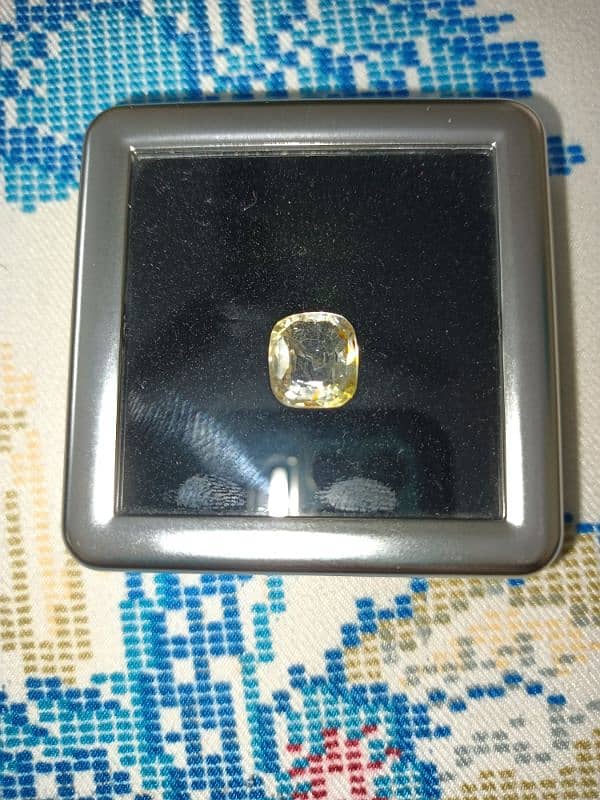 PUHKRAJ YELLOW SAPPHIRE 4