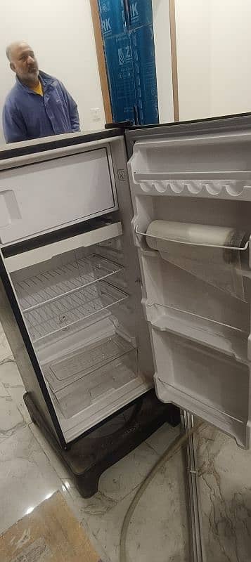 Kenwood fridge and freezer side by side and Dawlance small size fridge 11