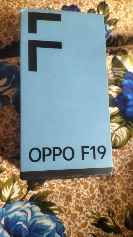 oppo f19 6 GB ram 128 GB momery daba charger bhi sath h all ok h 0