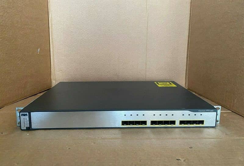 Cisco WS-C3750G-12S-S 1