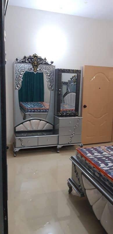 Bed Set Including King Size Bed,Cupboard Divider and Dressing table 1