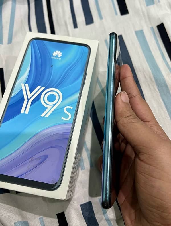 Huawei Y9s 2