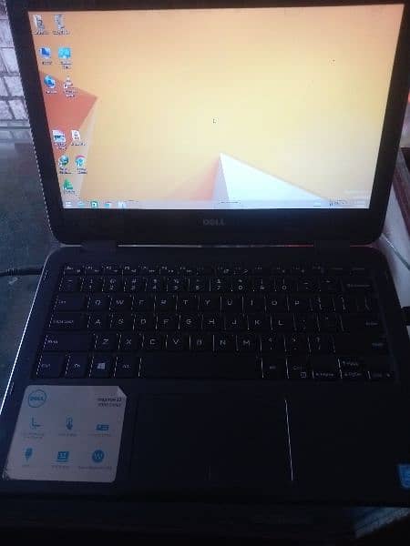 Dell Laptop 3