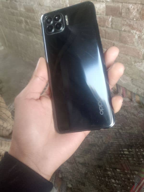 oppof17pro 6