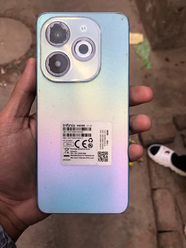 infinix smart 8 pro for urgent sale 4+4 gb  and 128 gb 2