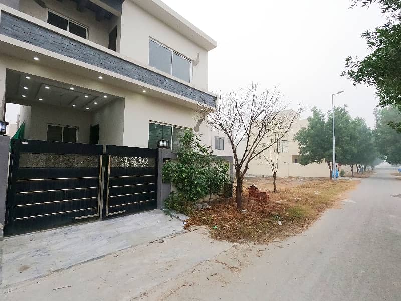 Premium 5 Marla House Is Available For sale In Lahore 2