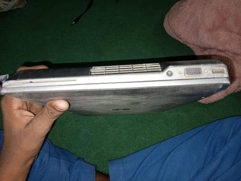 Dell laptop hai 7