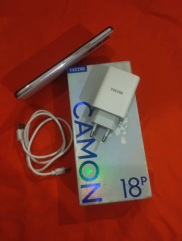 Tecno camon 18p 8GB 128 GB 33 WATT. . PTA APPROVED CANDETION 10 BY 10 5