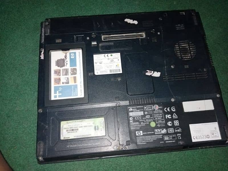 HP laptop hai 12