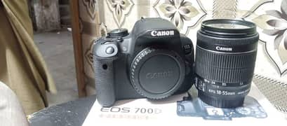 Canon 700D