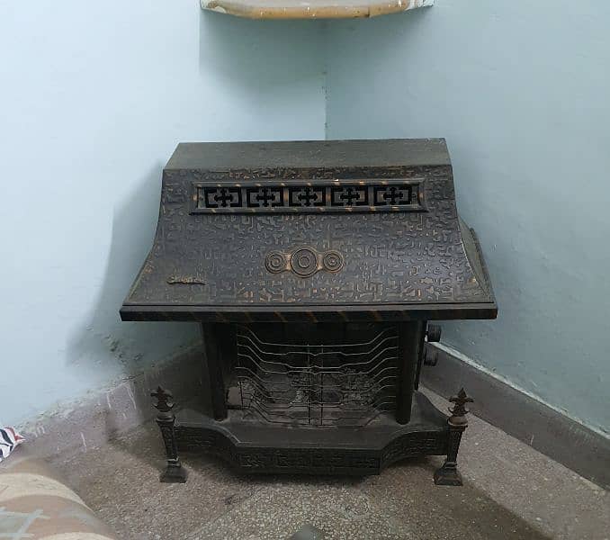 fancy cast iron (special effect) heater ,beautiful big mirror frame 0