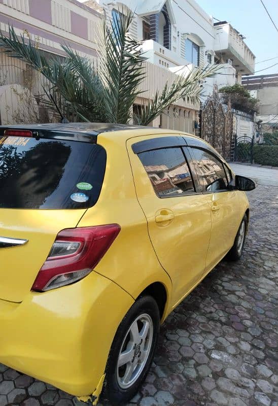 Toyota Vitz 2014 / 2016 2