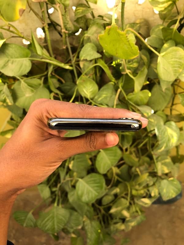 Iphone X PTA Approved 4