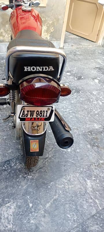 total general bike Hai Honda 125 model 4