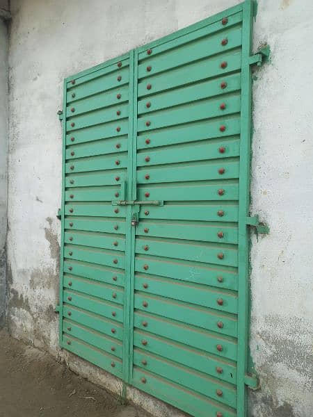 4 Steel Gate(Heavy-Duty Steel Gates) 1