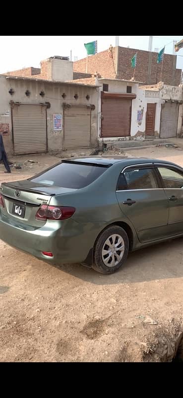 Toyota Corolla GLI 2011 4