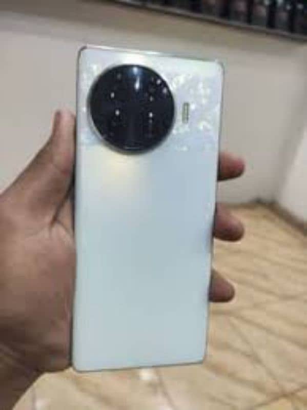 Tecno spark 20 pro+ white color 8gb ram memory 256gb 4