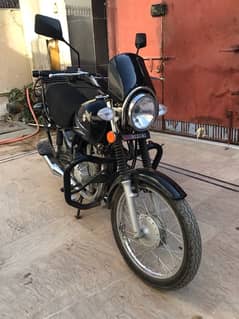 Suzuki GS 150