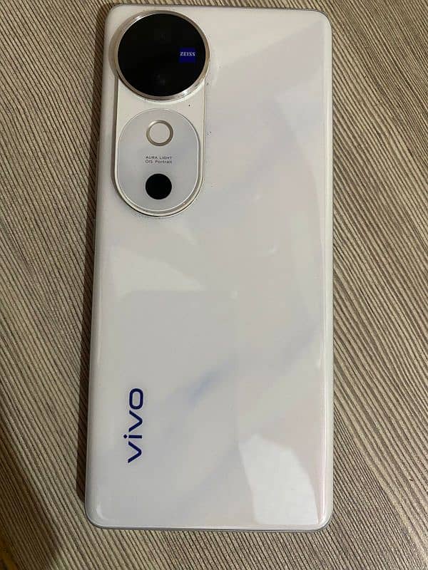 Vivo V40 (12/256) Sale out 0